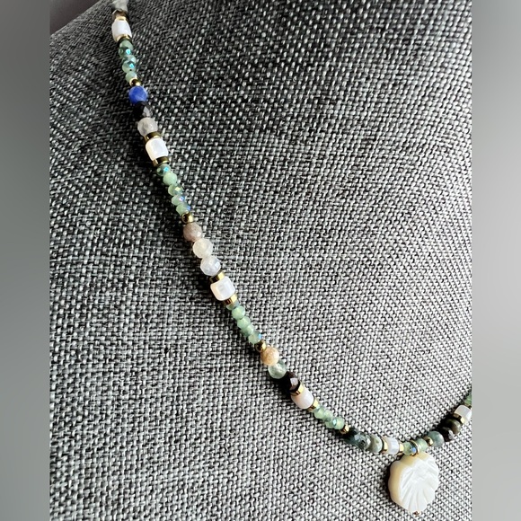 SOLD Bead Necklace Faux Shell Pendant Charm Beach Jewelry seashell beaded neckla - Picture 9 of 15